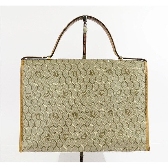 Dior Beige and Tan Shoulder Bag - Picture 3 of 16